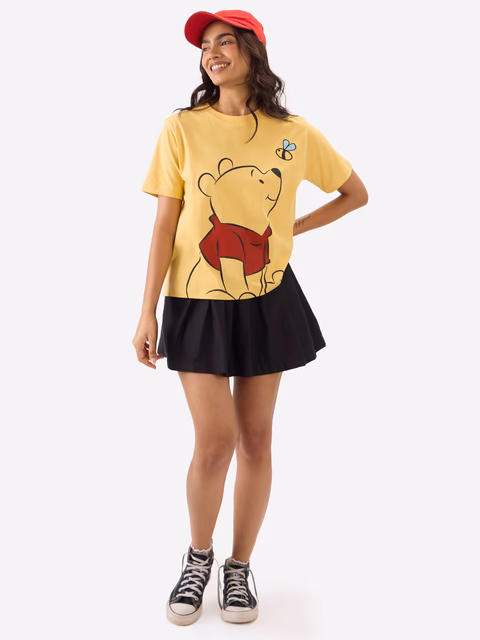 Winnie The Pooh: Chasing Bees - Image 2