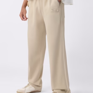 Baggy-Fit Joggers: Luna