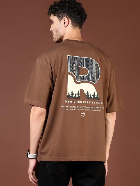 Men front & back print round neck regular fit t-shirt - Image 2